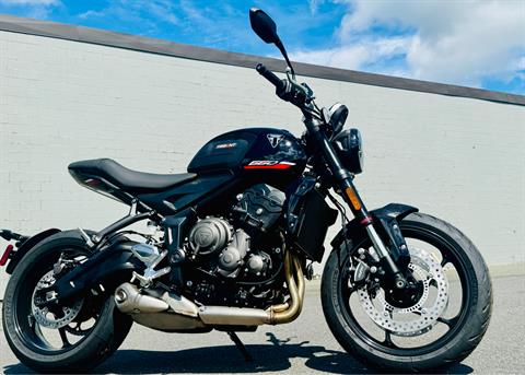 2025 Triumph Trident 660 in Foxboro, Massachusetts - Photo 1