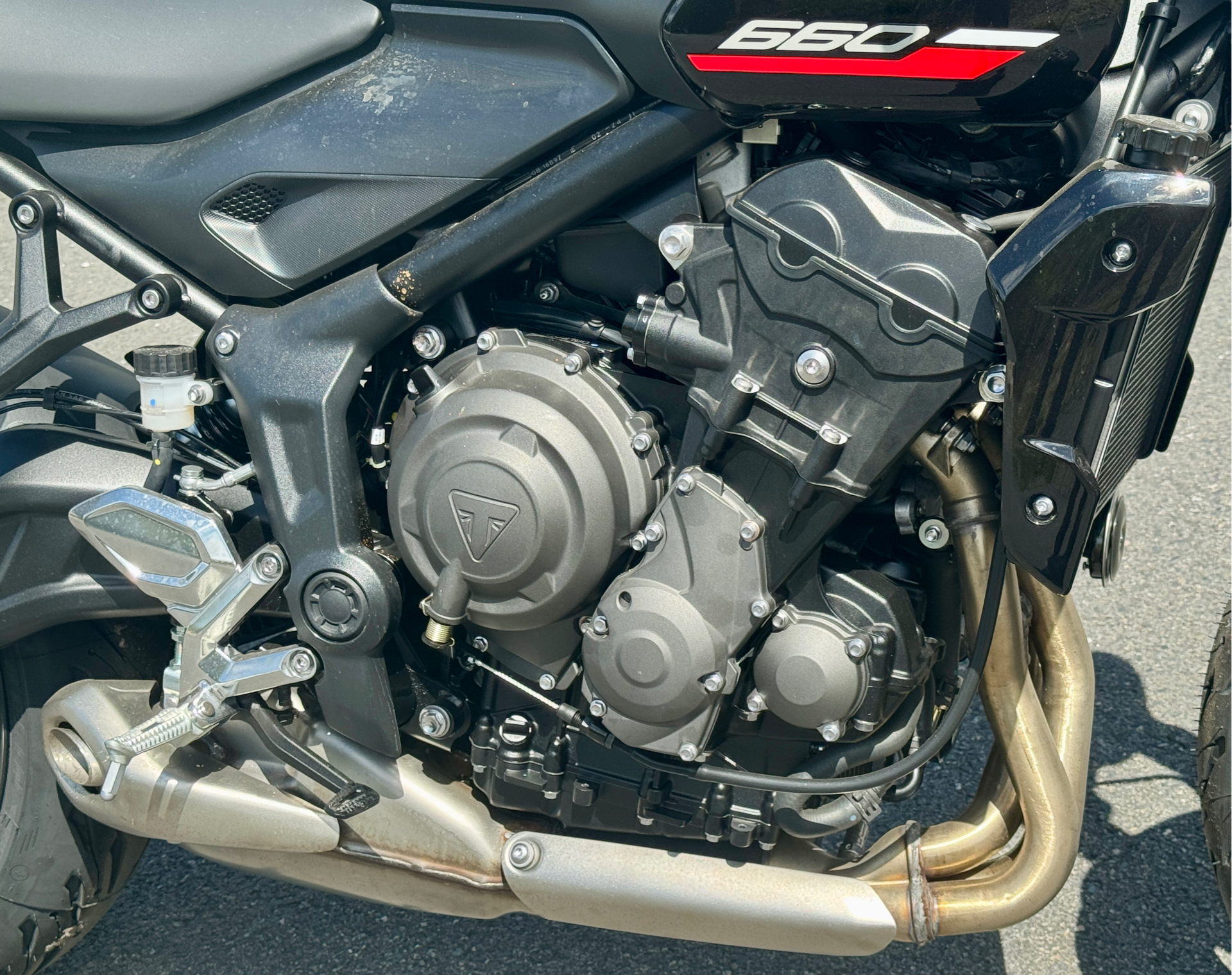 2025 Triumph Trident 660 in Foxboro, Massachusetts - Photo 11