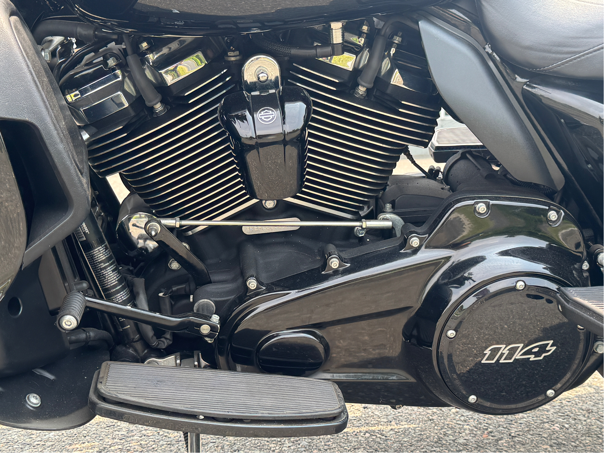 2020 Harley-Davidson Ultra Limited in Foxboro, Massachusetts - Photo 10