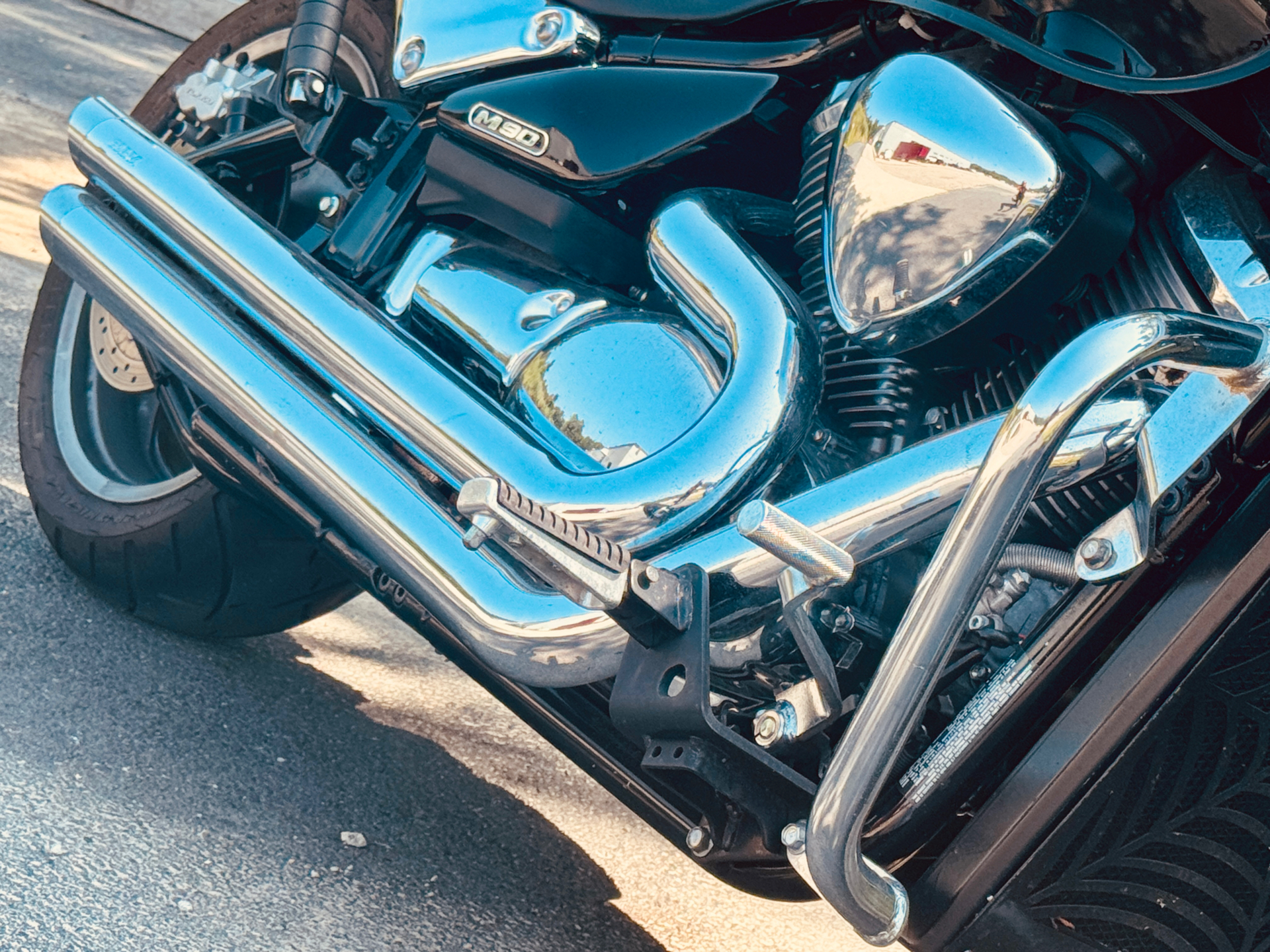 2013 Suzuki Boulevard M90 in Foxboro, Massachusetts - Photo 2