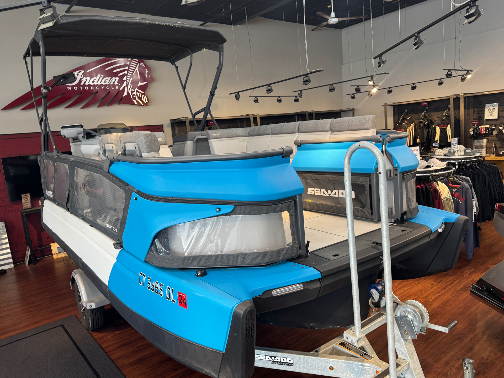 2023 Sea-Doo Switch Cruise 21 - 230 HP in Foxboro, Massachusetts - Photo 20
