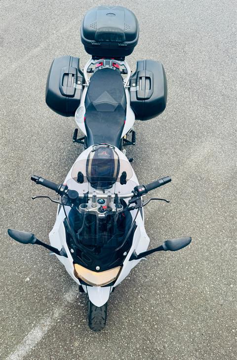 2014 BMW F 800 GT in Foxboro, Massachusetts - Photo 3