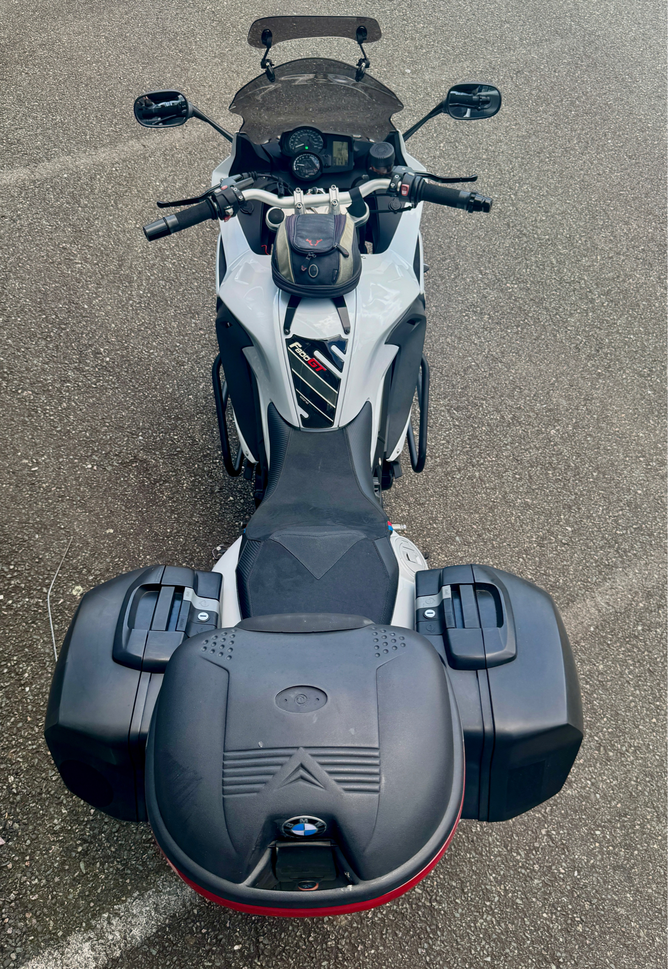 2014 BMW F 800 GT in Foxboro, Massachusetts - Photo 9