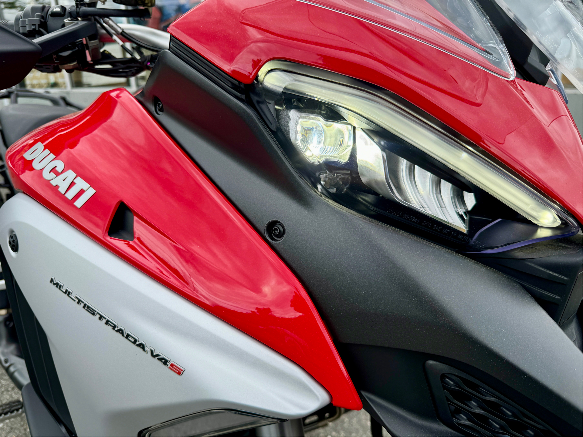 2024 Ducati Multistrada V4 S Travel & Radar Spoked Wheels in Foxboro, Massachusetts - Photo 10