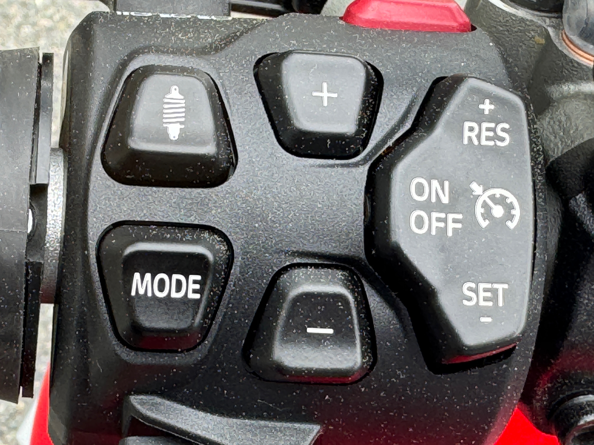 2024 Ducati Multistrada V4 S Travel & Radar Spoked Wheels in Foxboro, Massachusetts - Photo 11