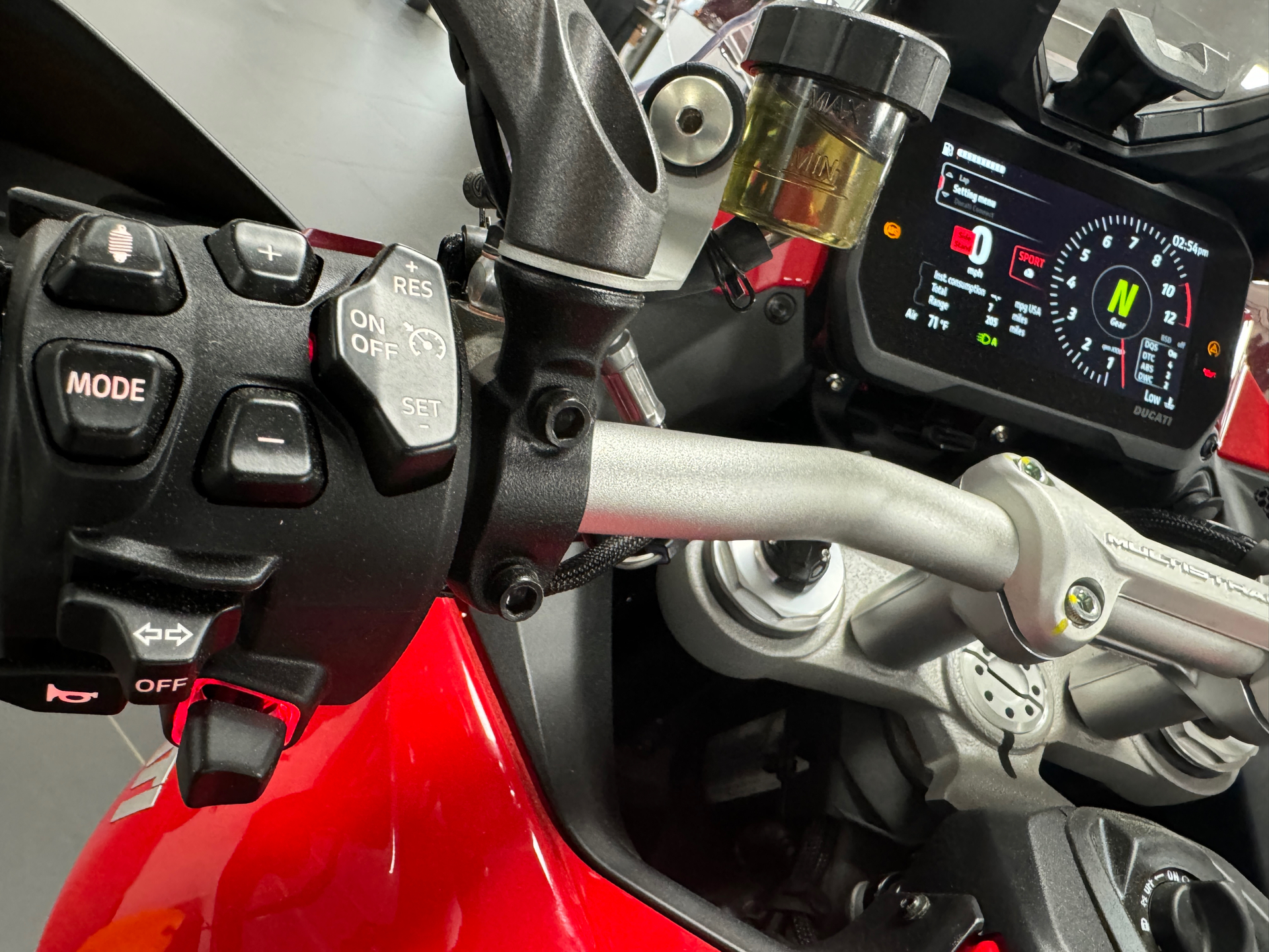 2024 Ducati Multistrada V4 S Travel & Radar Spoked Wheels in Foxboro, Massachusetts - Photo 18
