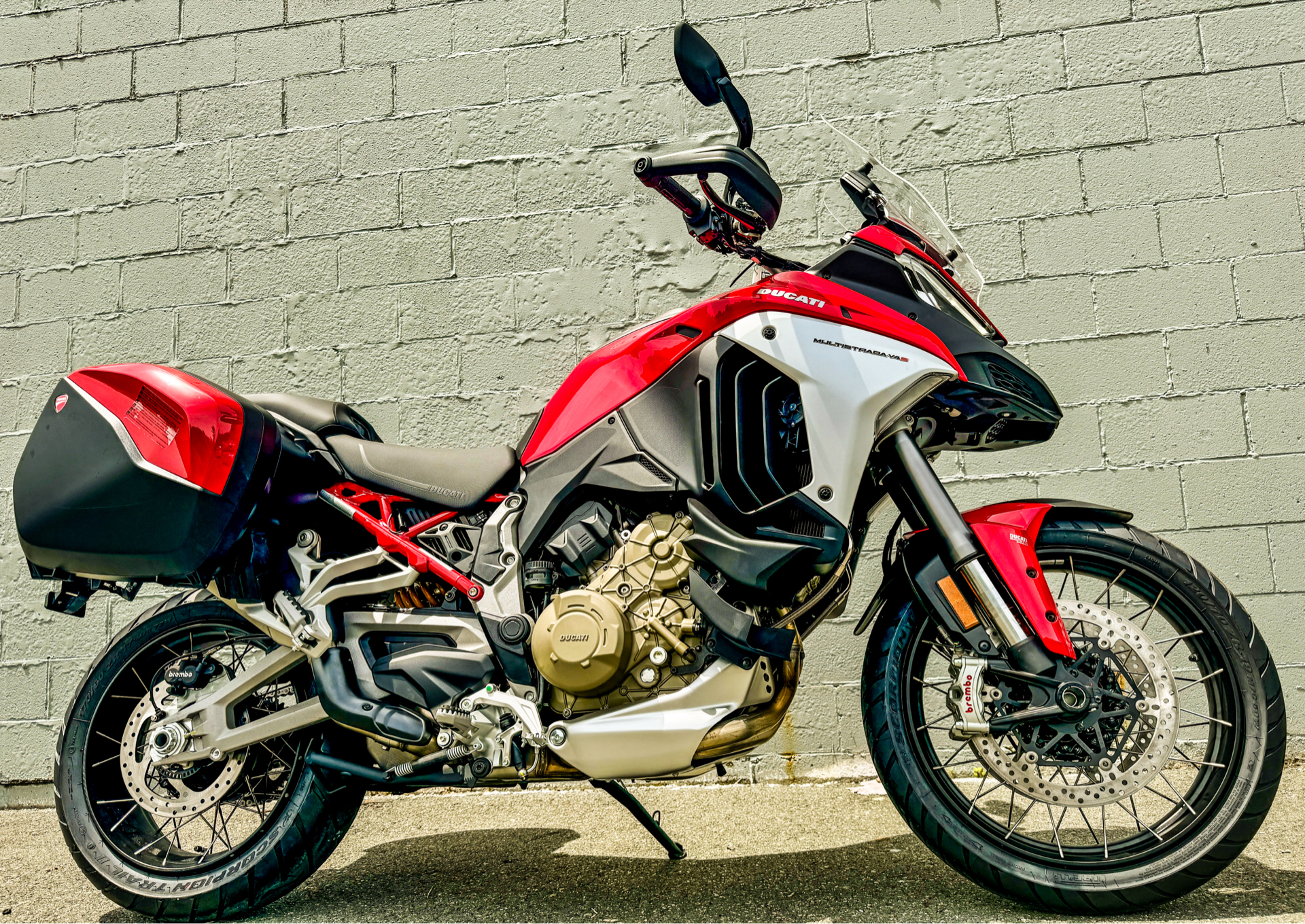 2024 Ducati Multistrada V4 S Travel & Radar Spoked Wheels in Foxboro, Massachusetts - Photo 14