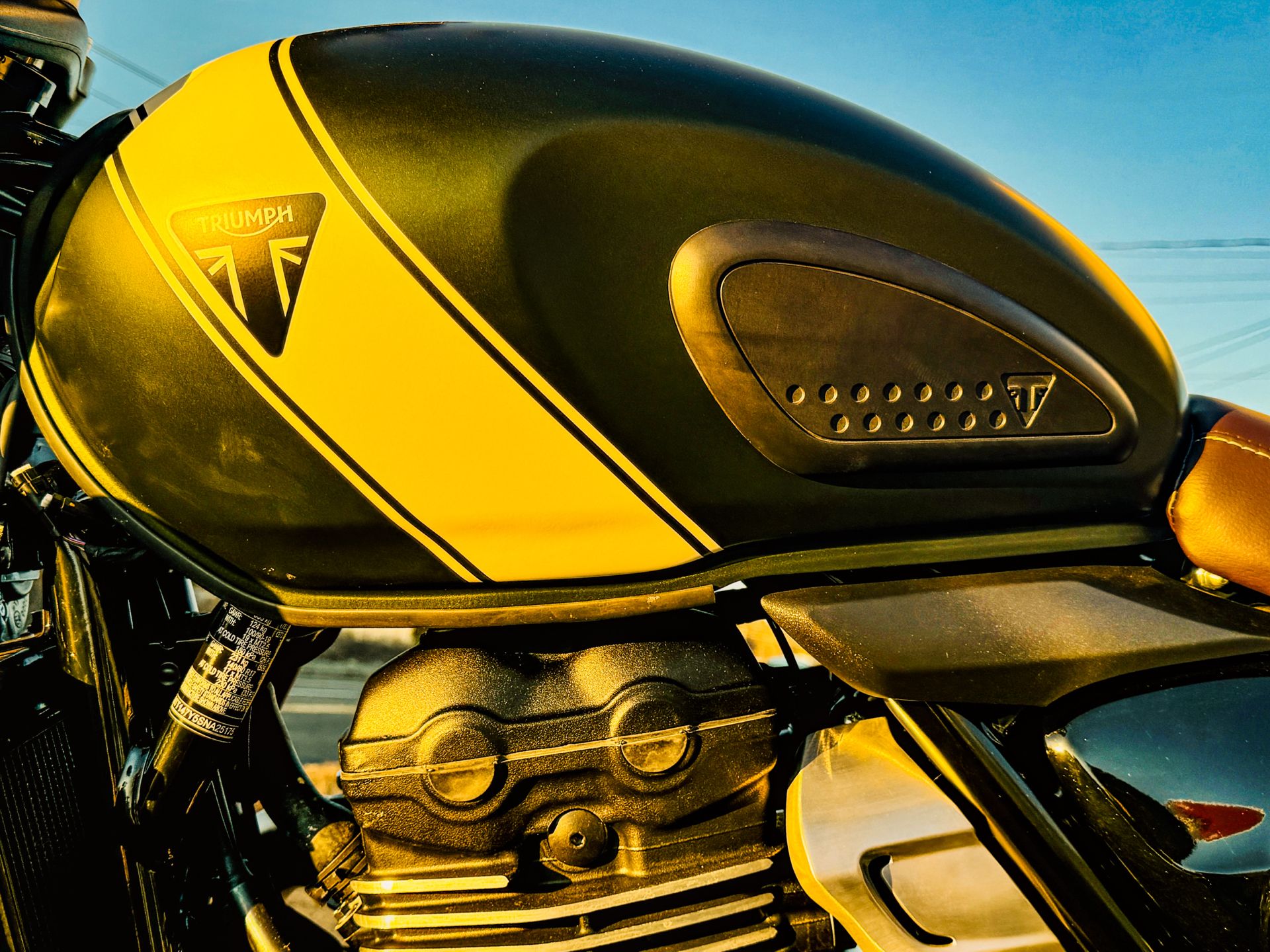 2025 Triumph Scrambler 400 X in Foxboro, Massachusetts - Photo 31