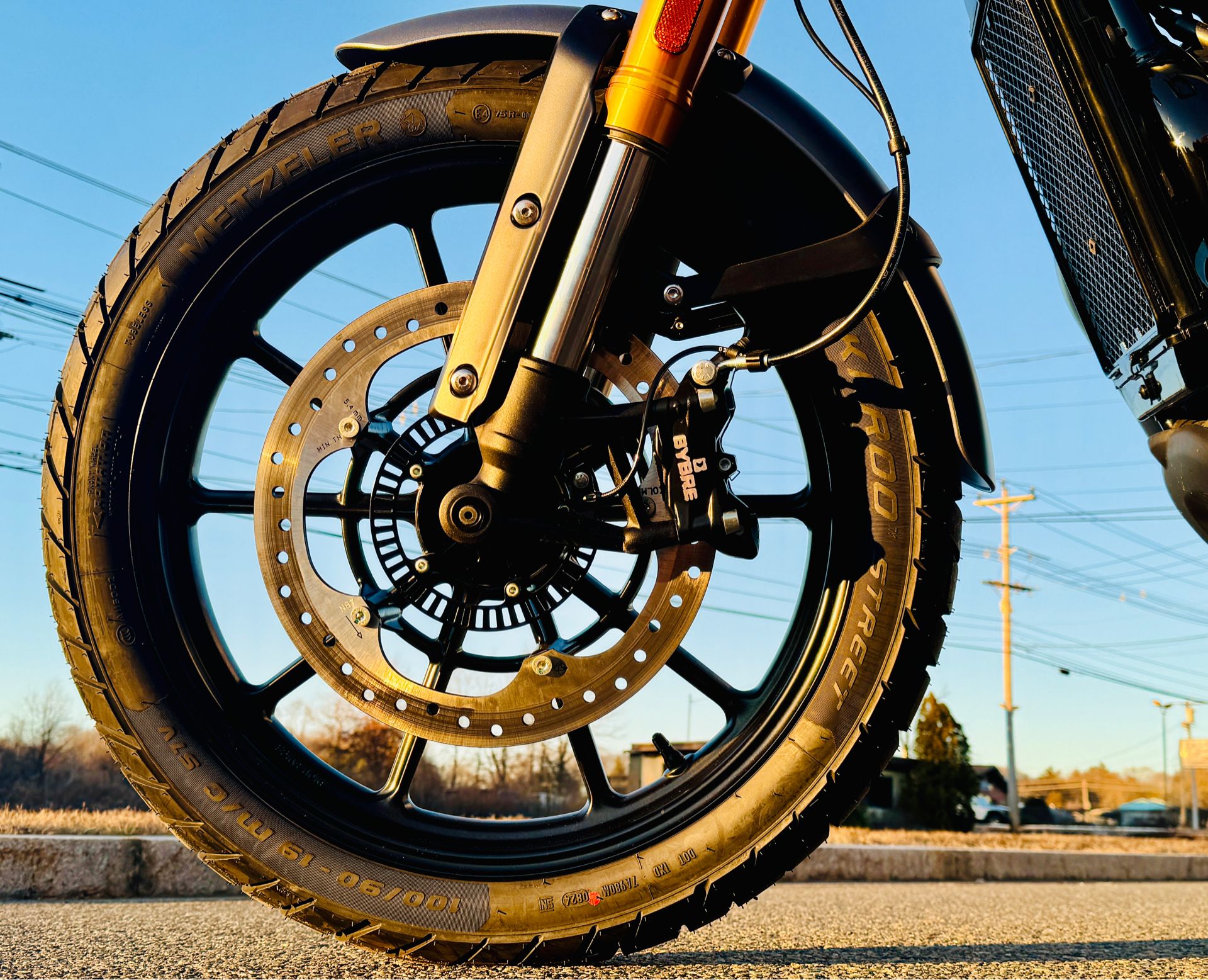 2025 Triumph Scrambler 400 X in Foxboro, Massachusetts - Photo 17