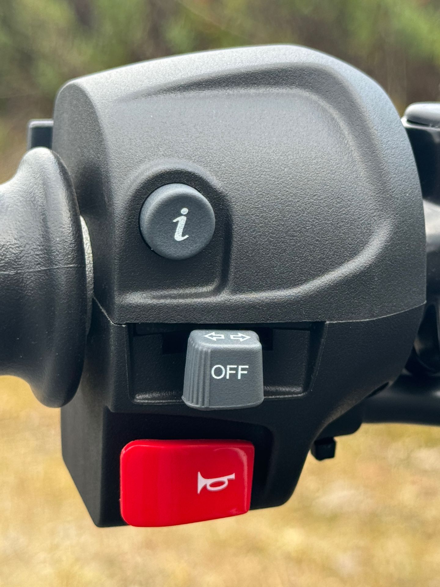 2024 Triumph Speed 400 in Foxboro, Massachusetts - Photo 18