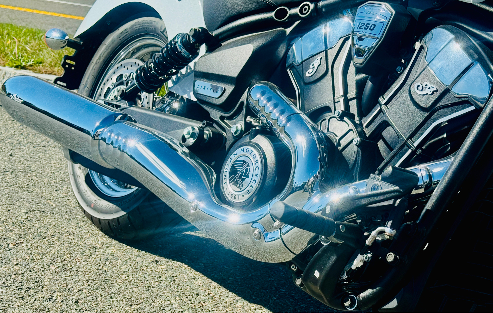 2025 Indian Motorcycle Scout® Classic Limited +Tech in Foxboro, Massachusetts - Photo 6