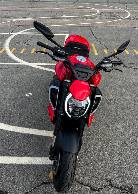 2024 Ducati Diavel V4 in Foxboro, Massachusetts - Photo 7