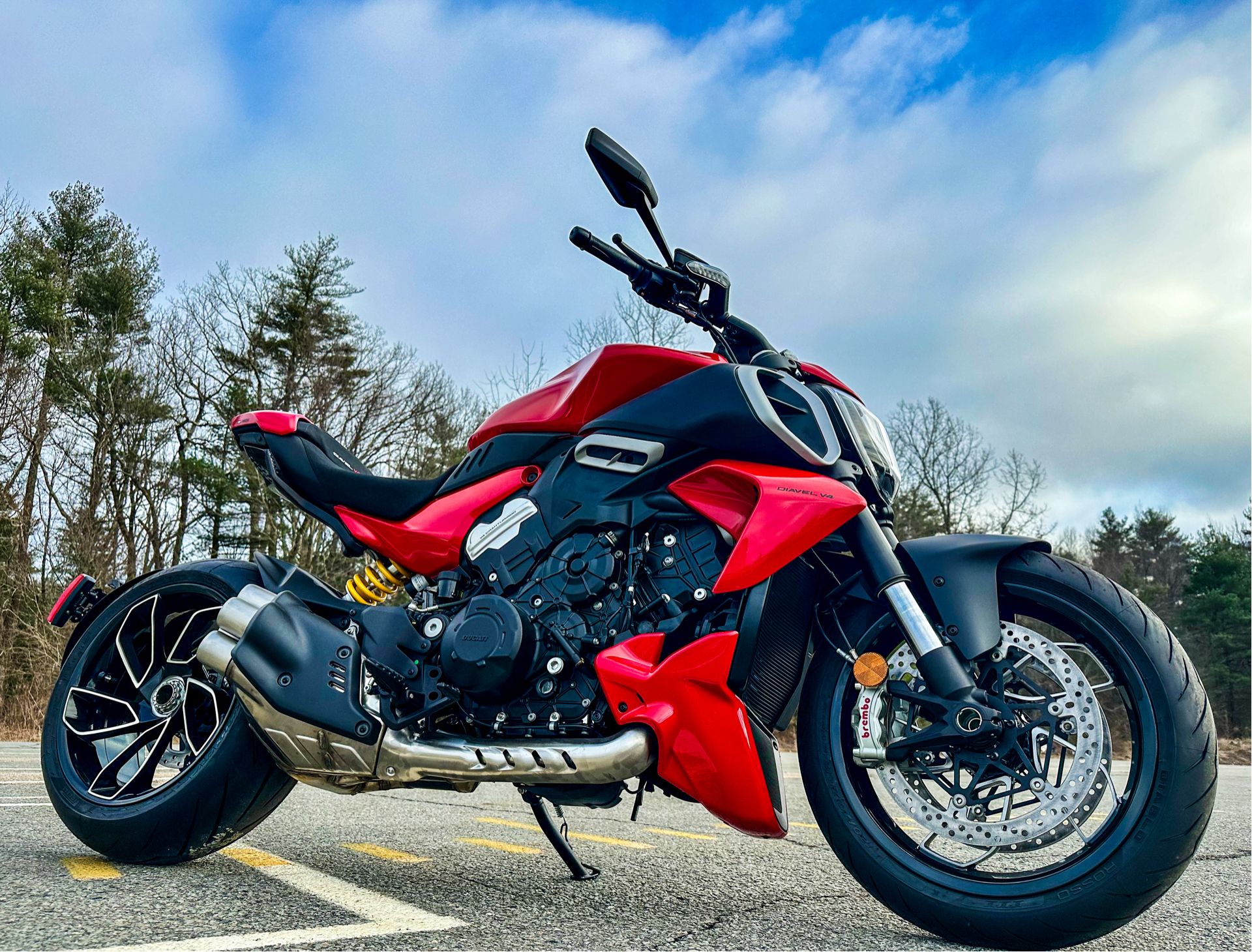 2024 Ducati Diavel V4 in Foxboro, Massachusetts - Photo 5
