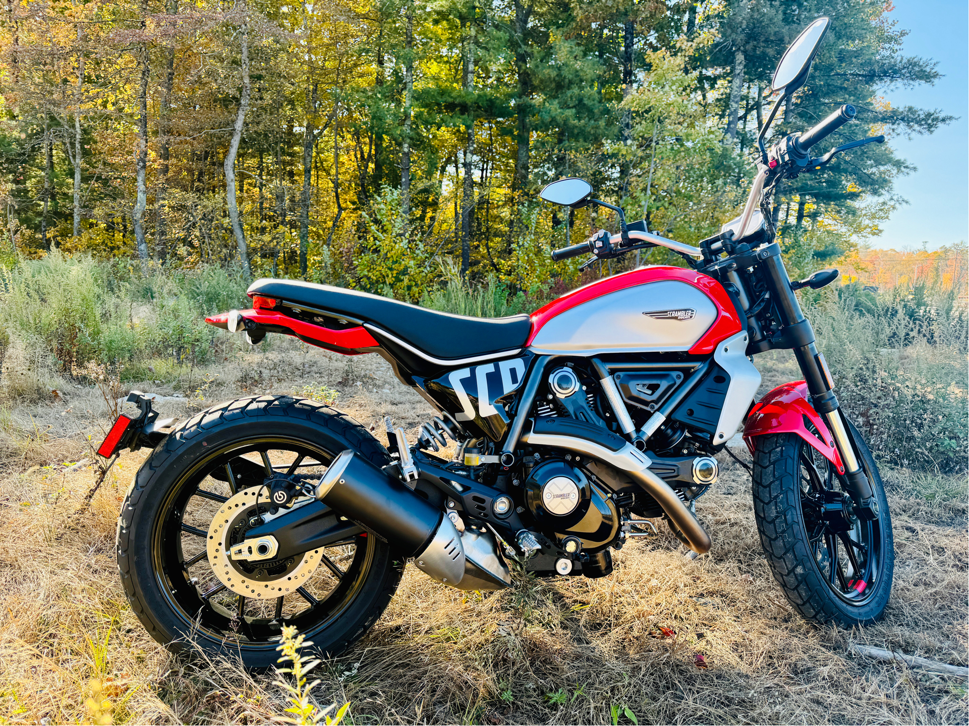 2025 Ducati Scrambler Icon in Foxboro, Massachusetts - Photo 3