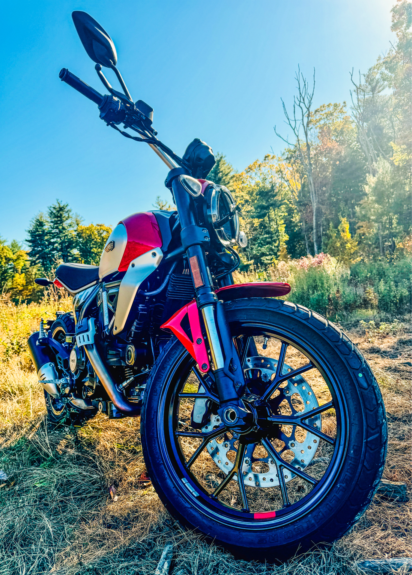 2025 Ducati Scrambler Icon in Foxboro, Massachusetts - Photo 12