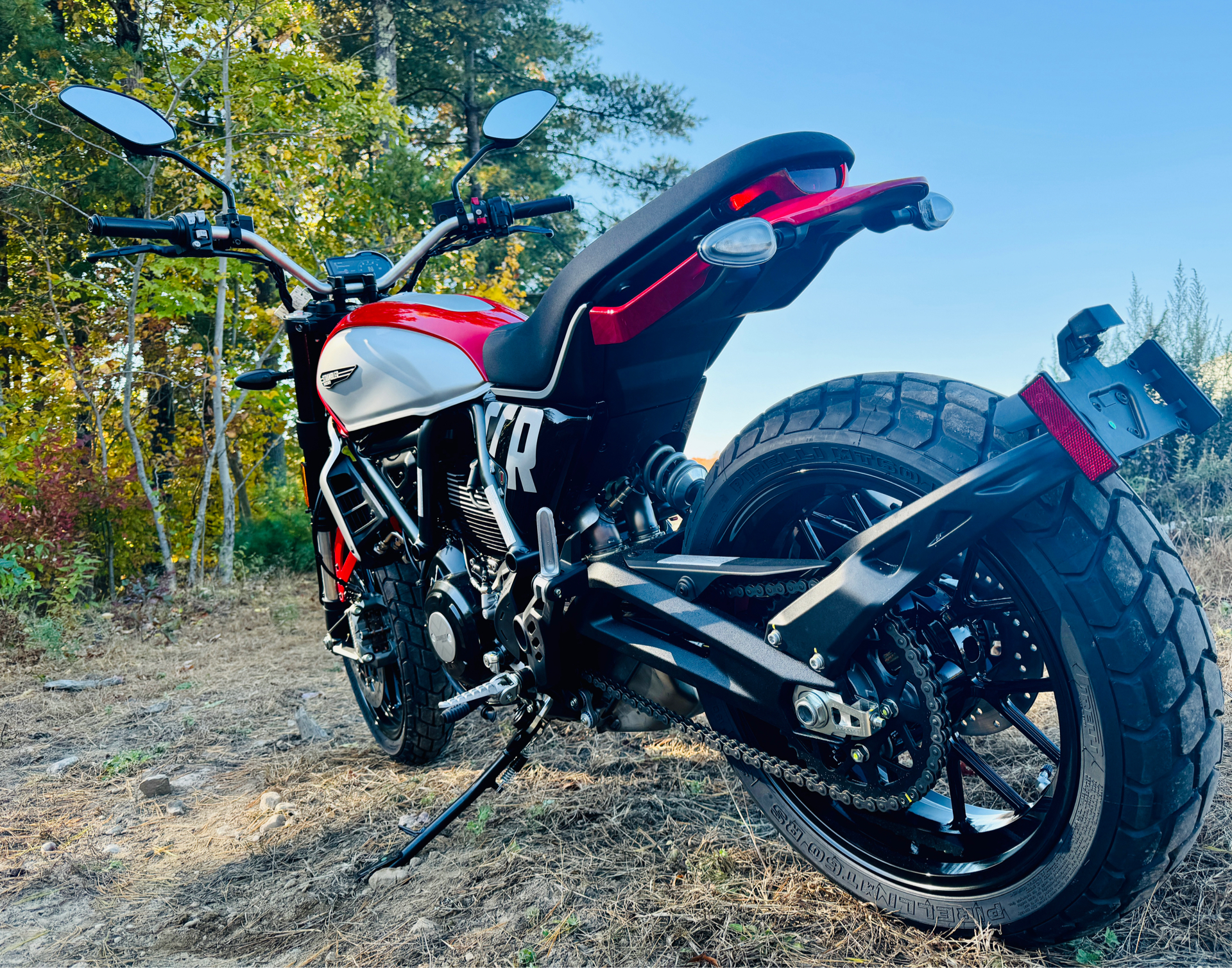2025 Ducati Scrambler Icon in Foxboro, Massachusetts - Photo 39