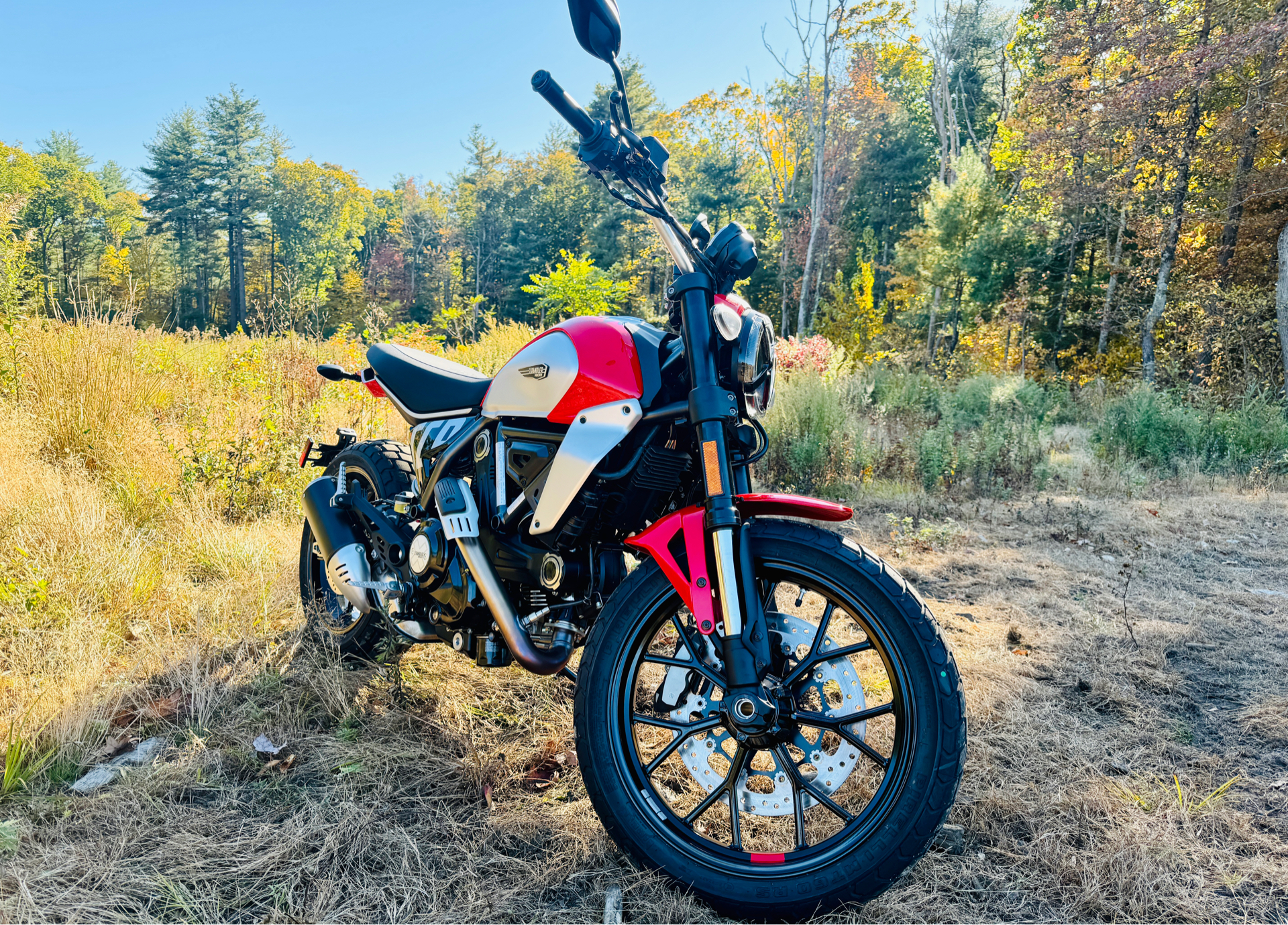 2025 Ducati Scrambler Icon in Foxboro, Massachusetts - Photo 21