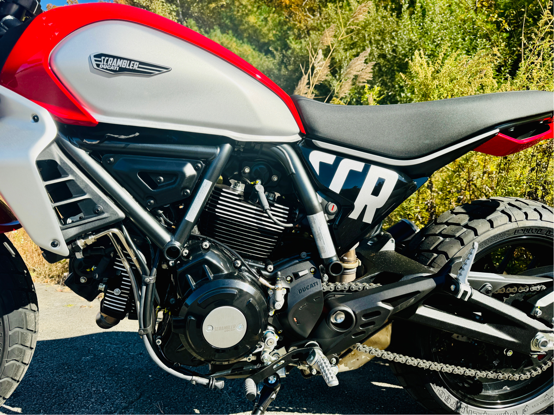 2025 Ducati Scrambler Icon in Foxboro, Massachusetts - Photo 33