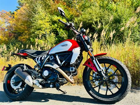 2025 Ducati Scrambler Icon in Foxboro, Massachusetts - Photo 47