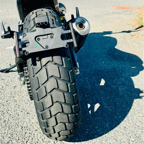 2025 Ducati Scrambler Icon in Foxboro, Massachusetts - Photo 51