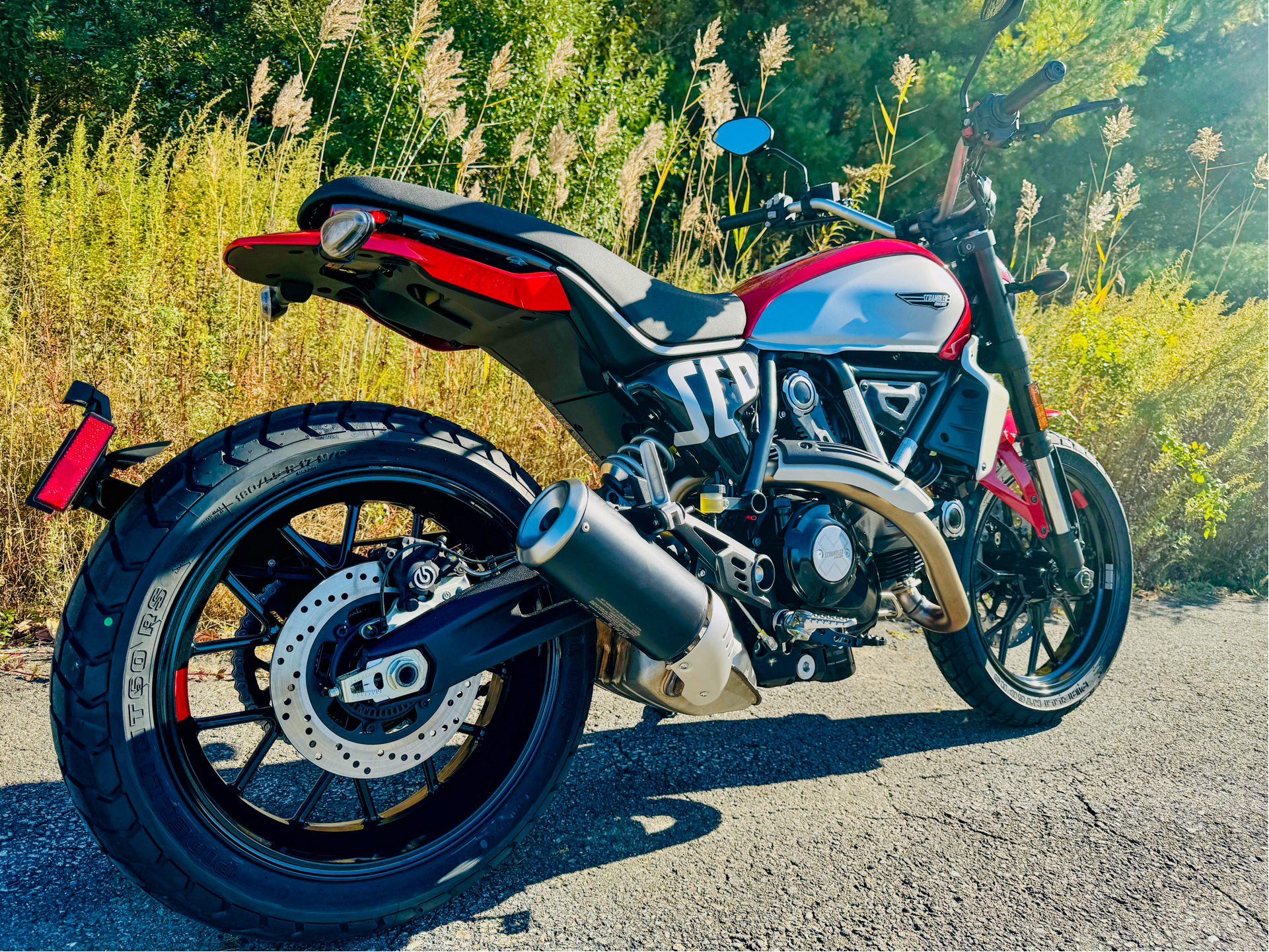 2025 Ducati Scrambler Icon in Foxboro, Massachusetts - Photo 49