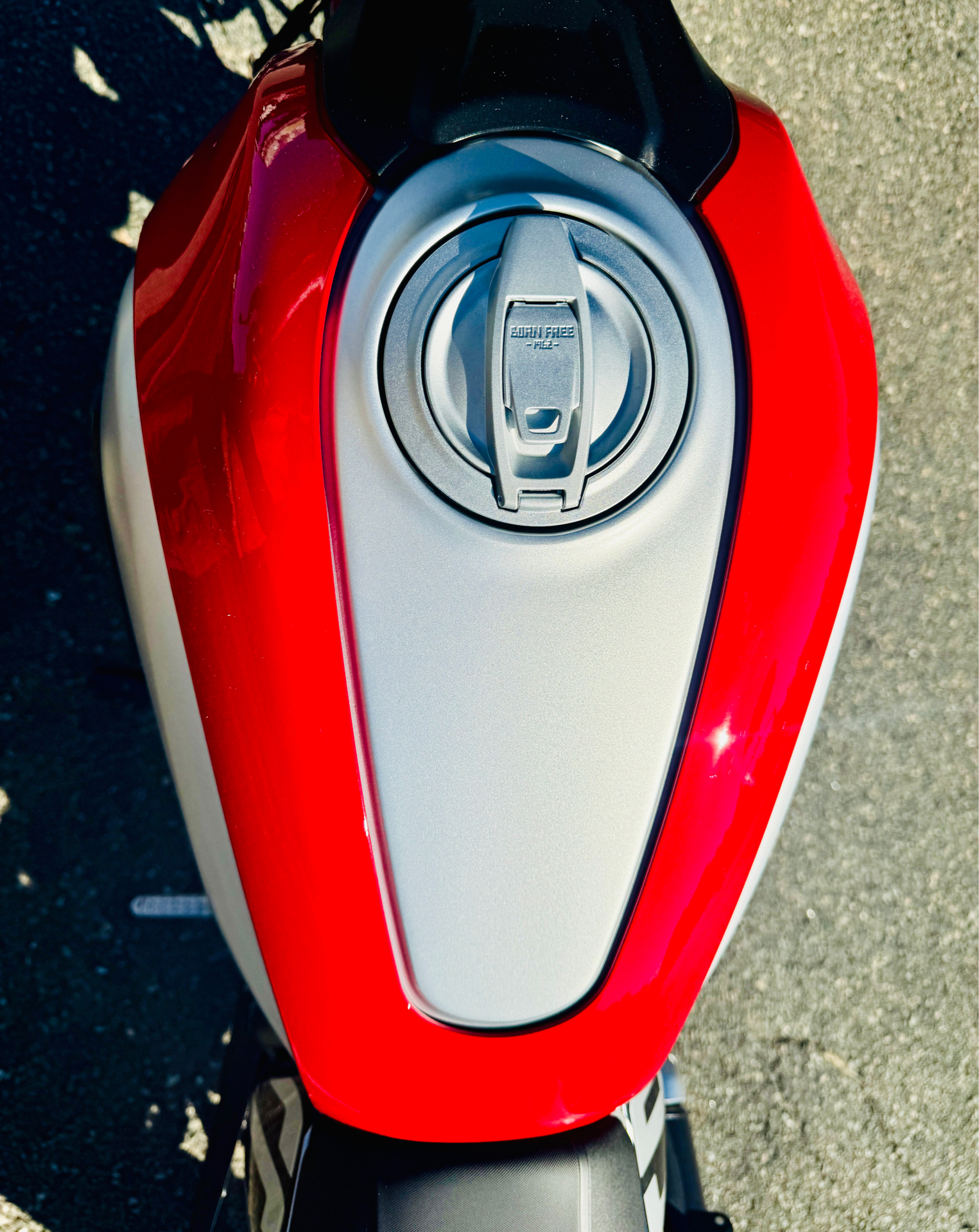 2025 Ducati Scrambler Icon in Foxboro, Massachusetts - Photo 63