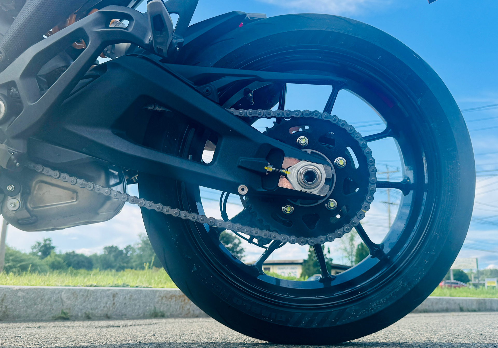 2025 Ducati Monster SP in Foxboro, Massachusetts - Photo 22