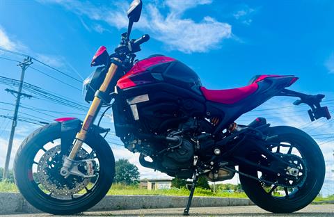 2025 Ducati Monster SP in Foxboro, Massachusetts - Photo 9