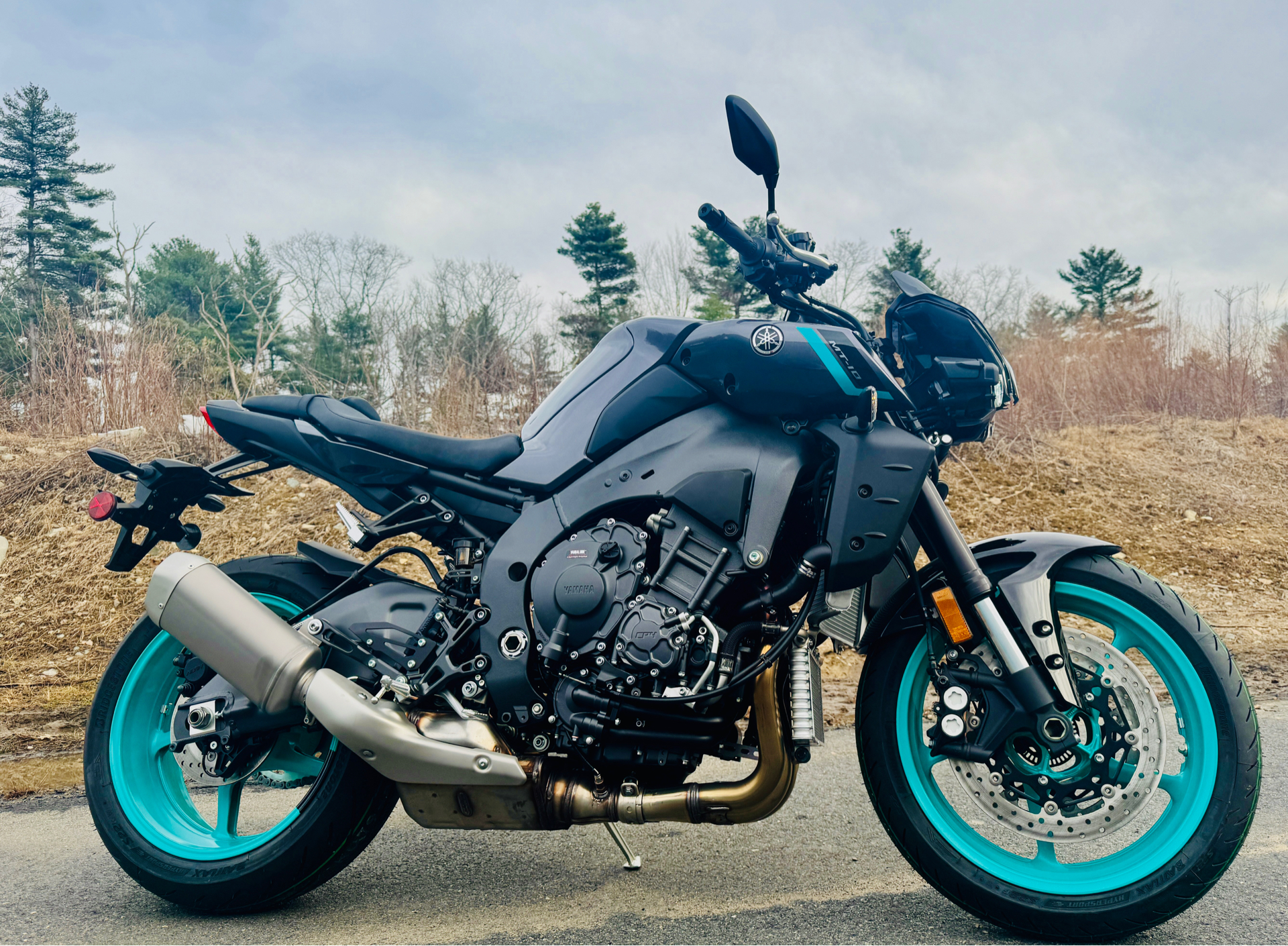 2024 Yamaha MT-10 in Foxboro, Massachusetts - Photo 7