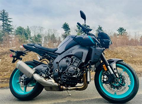 2024 Yamaha MT-10 in Foxboro, Massachusetts - Photo 7