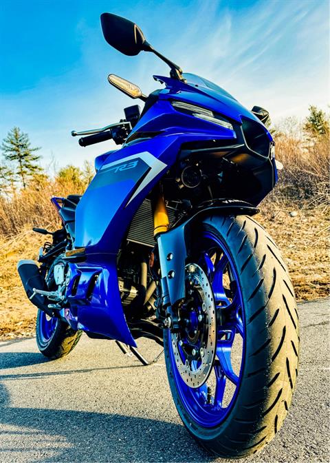 2025 Yamaha YZF-R3 in Foxboro, Massachusetts - Photo 15