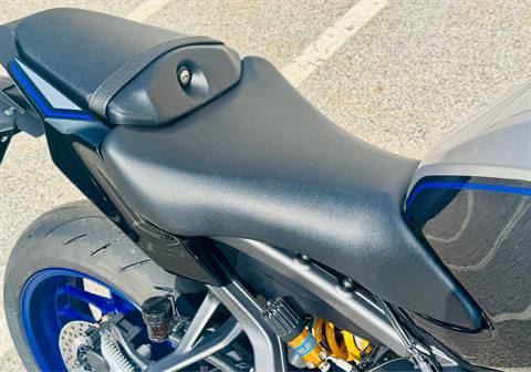 2025 Yamaha MT-09 SP in Foxboro, Massachusetts - Photo 9