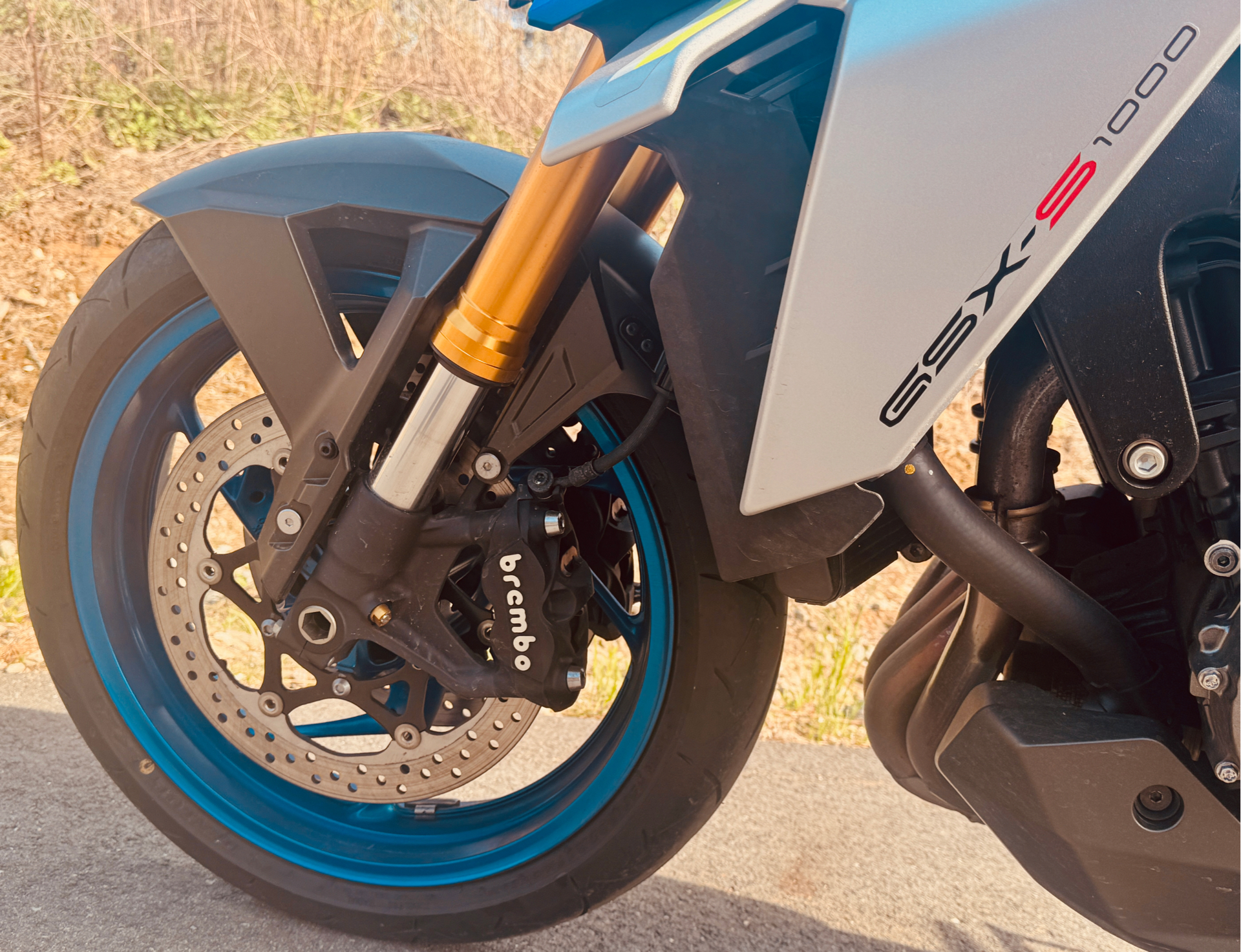 2023 Suzuki GSX-S1000 in Foxboro, Massachusetts - Photo 14