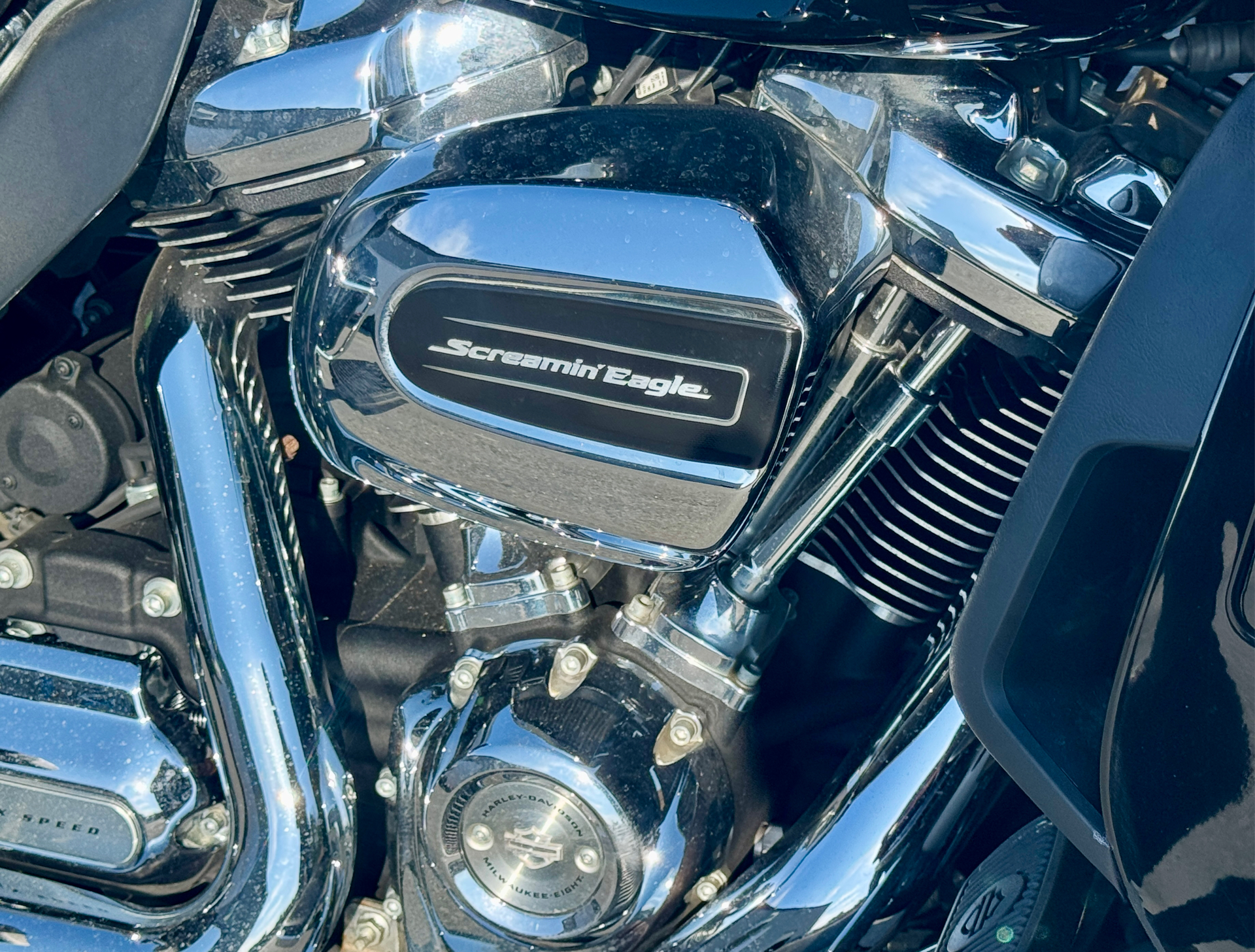 2020 Harley-Davidson Ultra Limited in Foxboro, Massachusetts - Photo 16