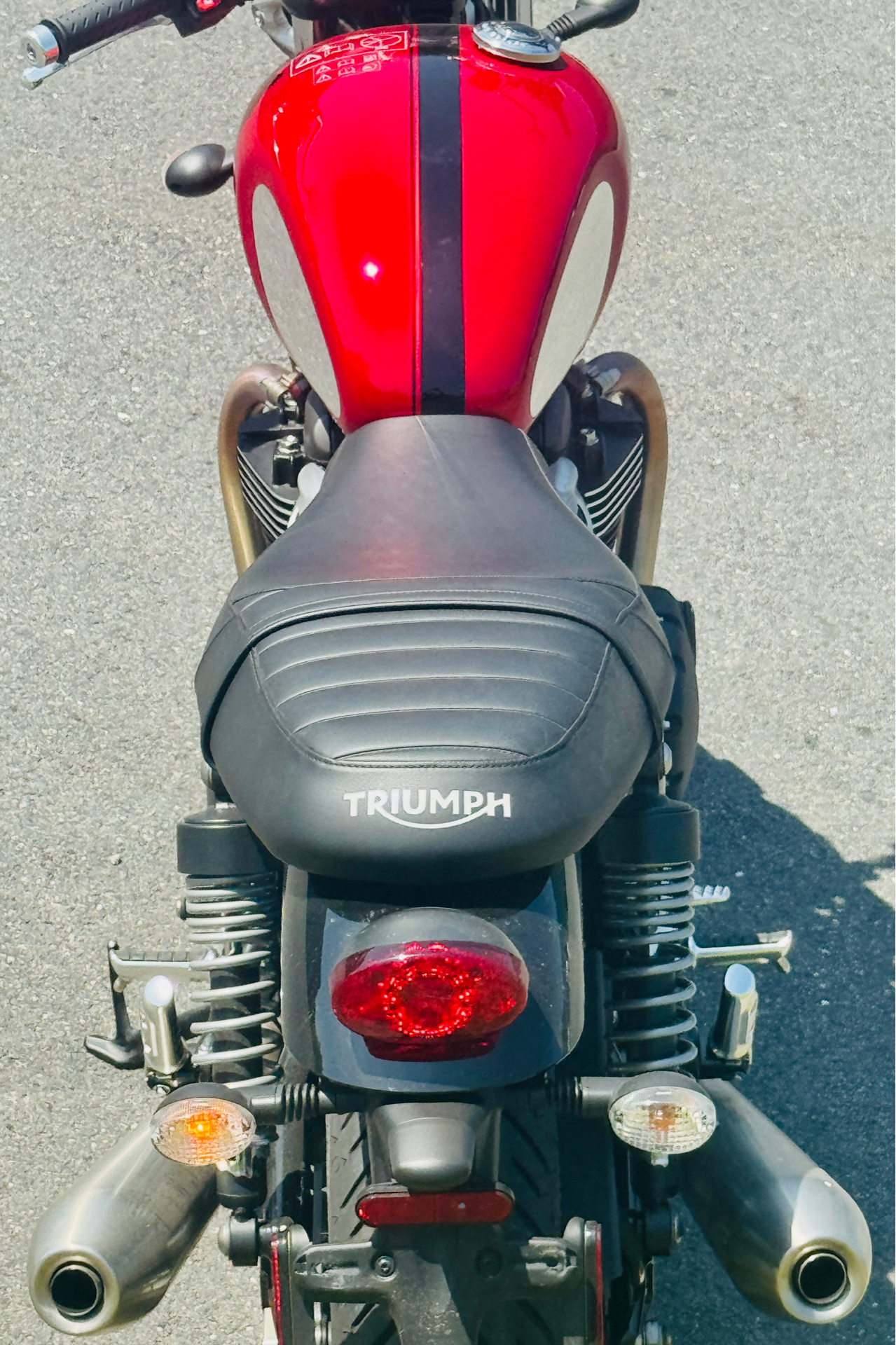 2023 Triumph Speed Twin 900 Chrome Edition in Foxboro, Massachusetts - Photo 6
