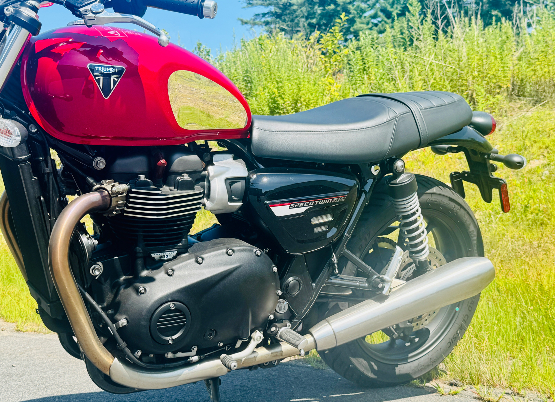 2023 Triumph Speed Twin 900 Chrome Edition in Foxboro, Massachusetts - Photo 10