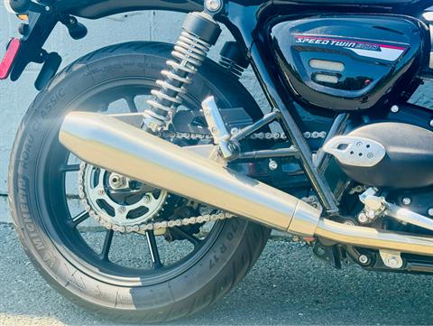 2023 Triumph Speed Twin 900 Chrome Edition in Foxboro, Massachusetts - Photo 27