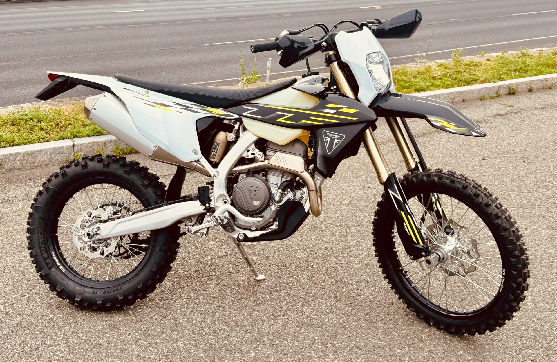 2026 Triumph TF 250-E in Foxboro, Massachusetts - Photo 21