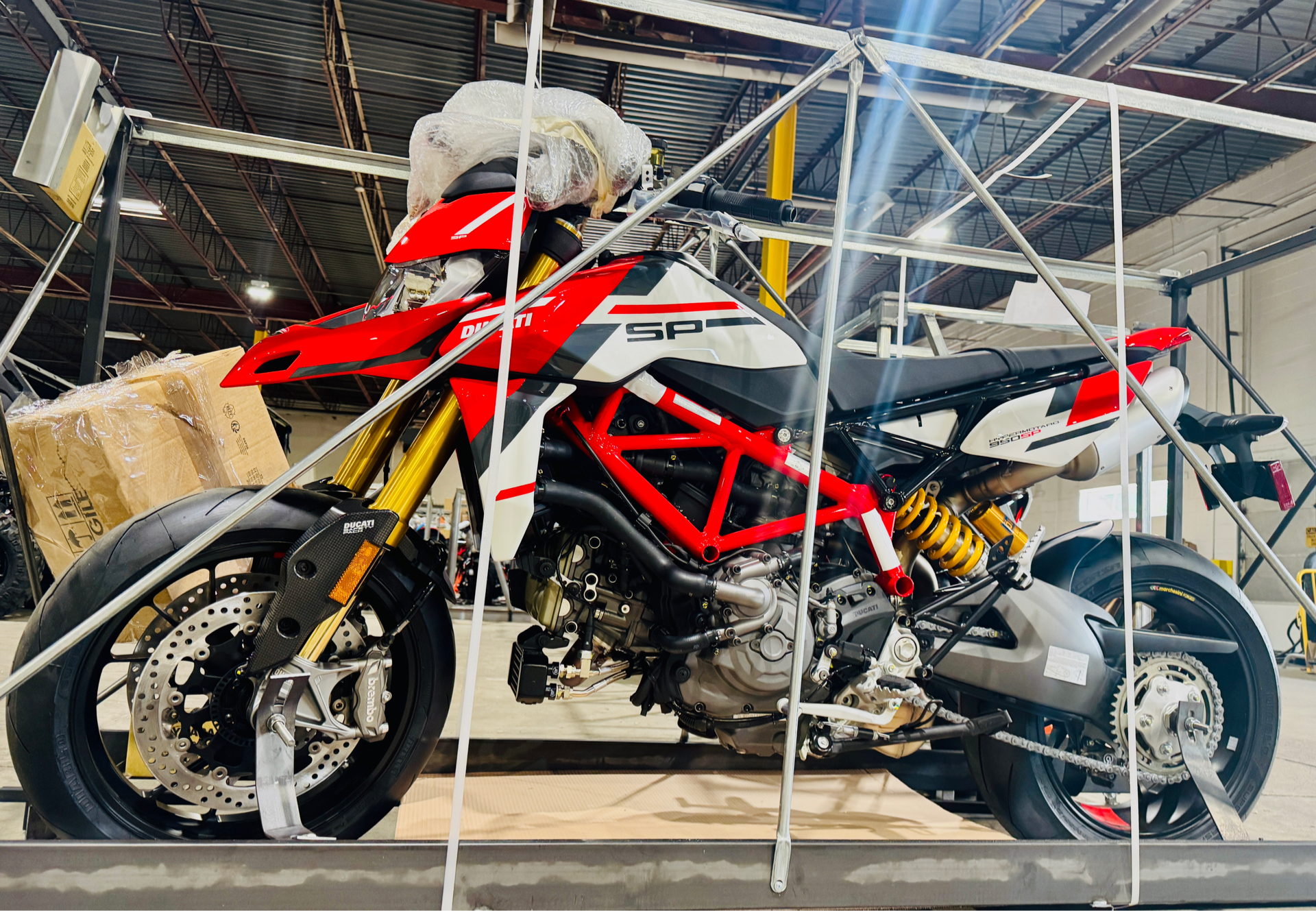 2025 Ducati HYPERMOTARD 950 SP in Foxboro, Massachusetts