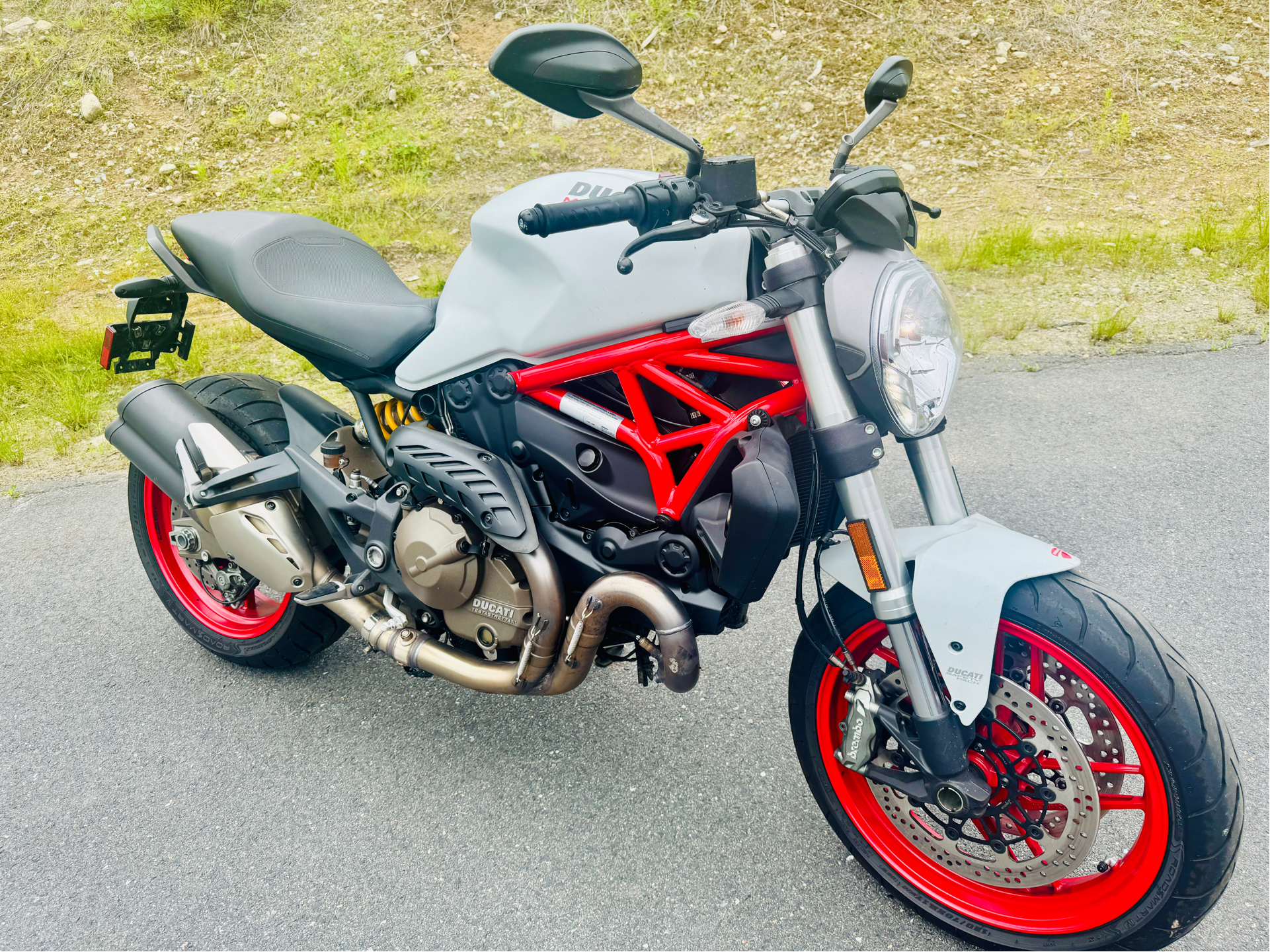 2015 Ducati Monster 821 in Foxboro, Massachusetts - Photo 8
