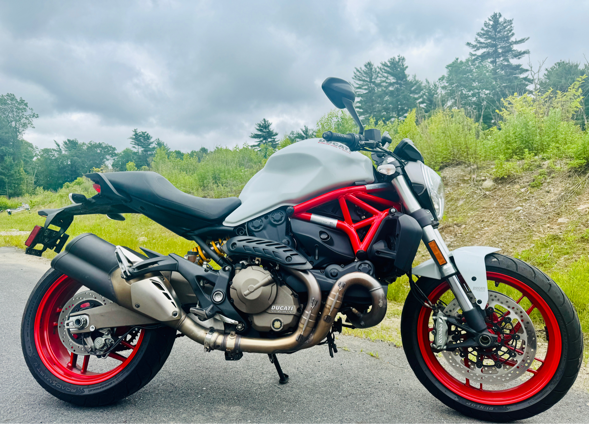 2015 Ducati Monster 821 in Foxboro, Massachusetts - Photo 12