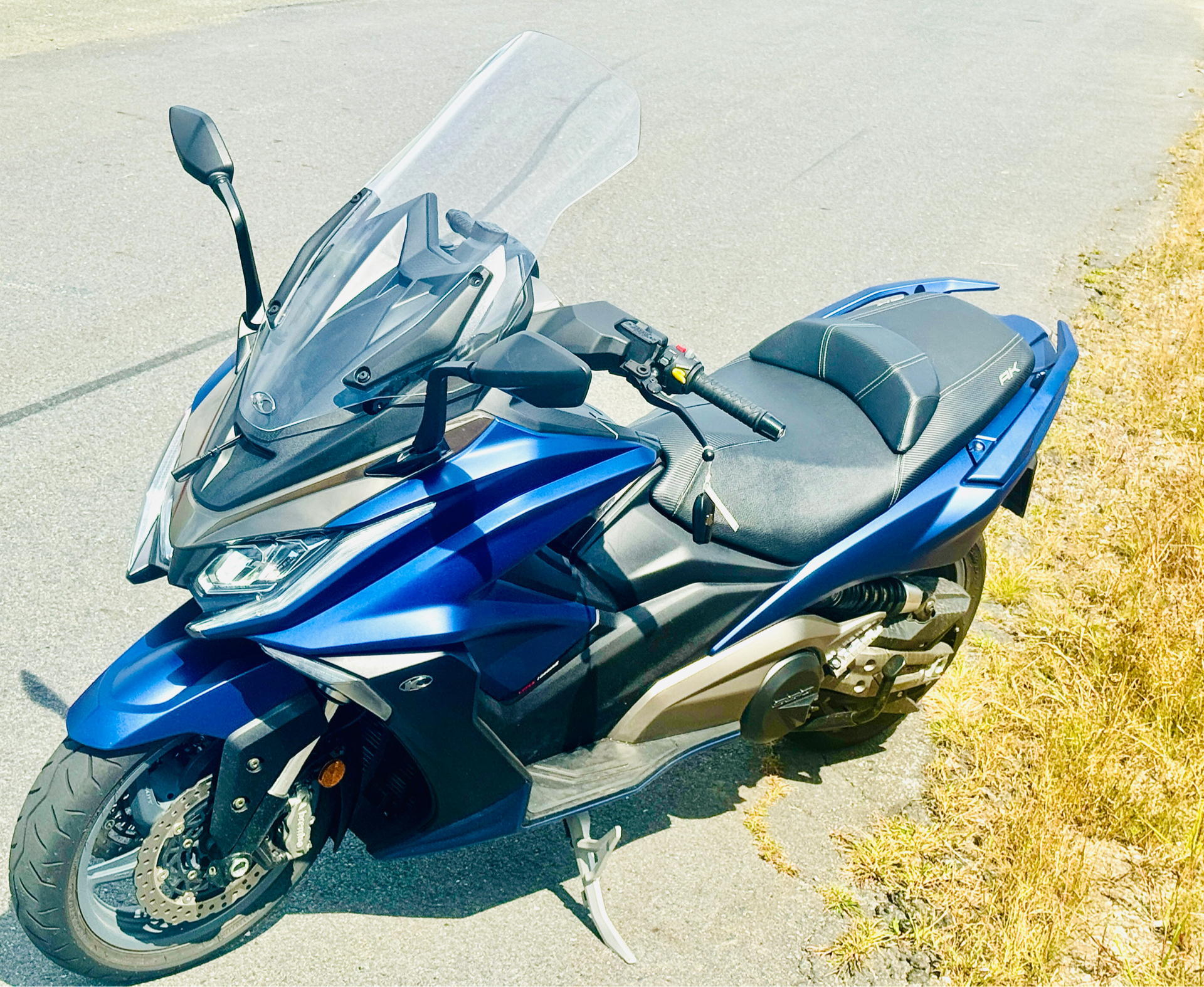 2023 Kymco AK 550i ABS in Foxboro, Massachusetts - Photo 21