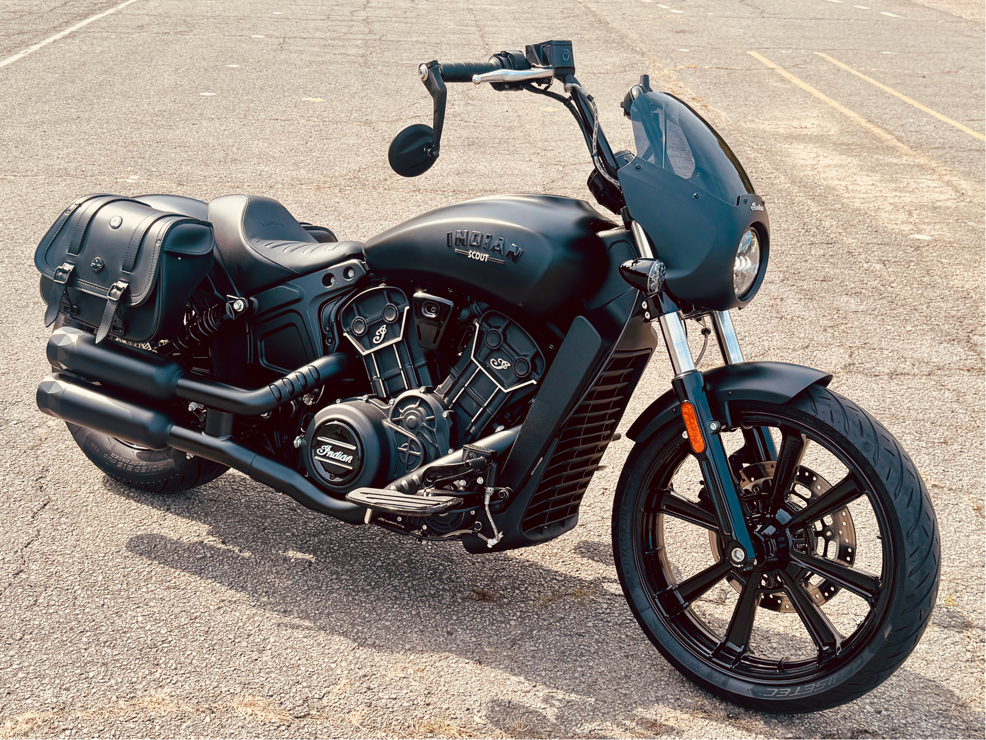 2023 Indian Motorcycle Scout® Rogue ABS in Foxboro, Massachusetts - Photo 25