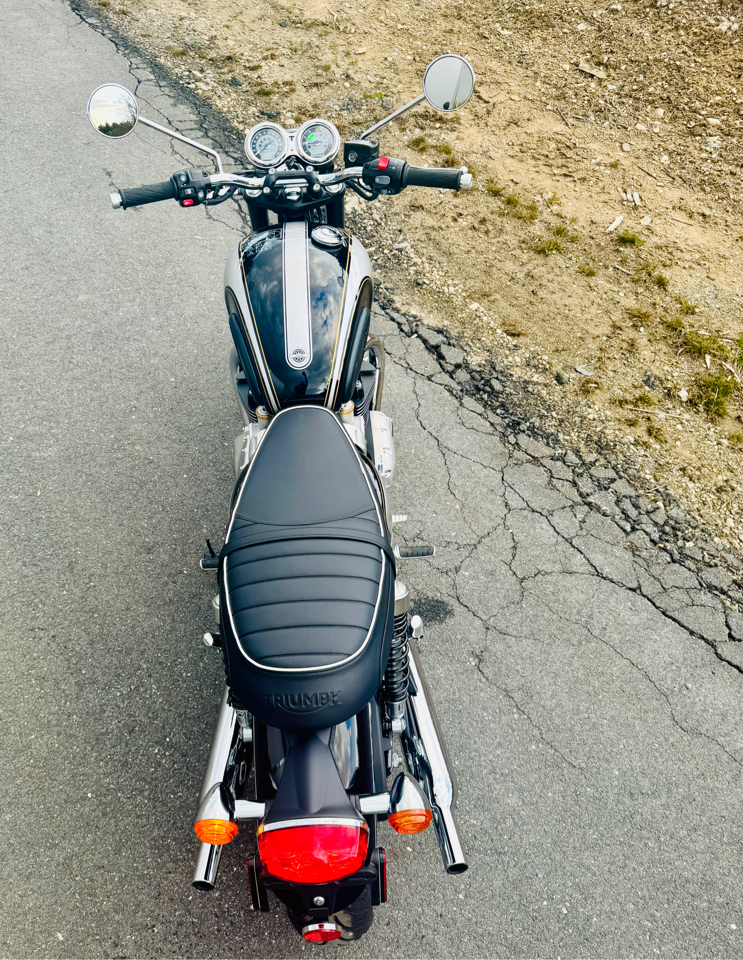 2025 Triumph Bonneville T120 in Foxboro, Massachusetts - Photo 7