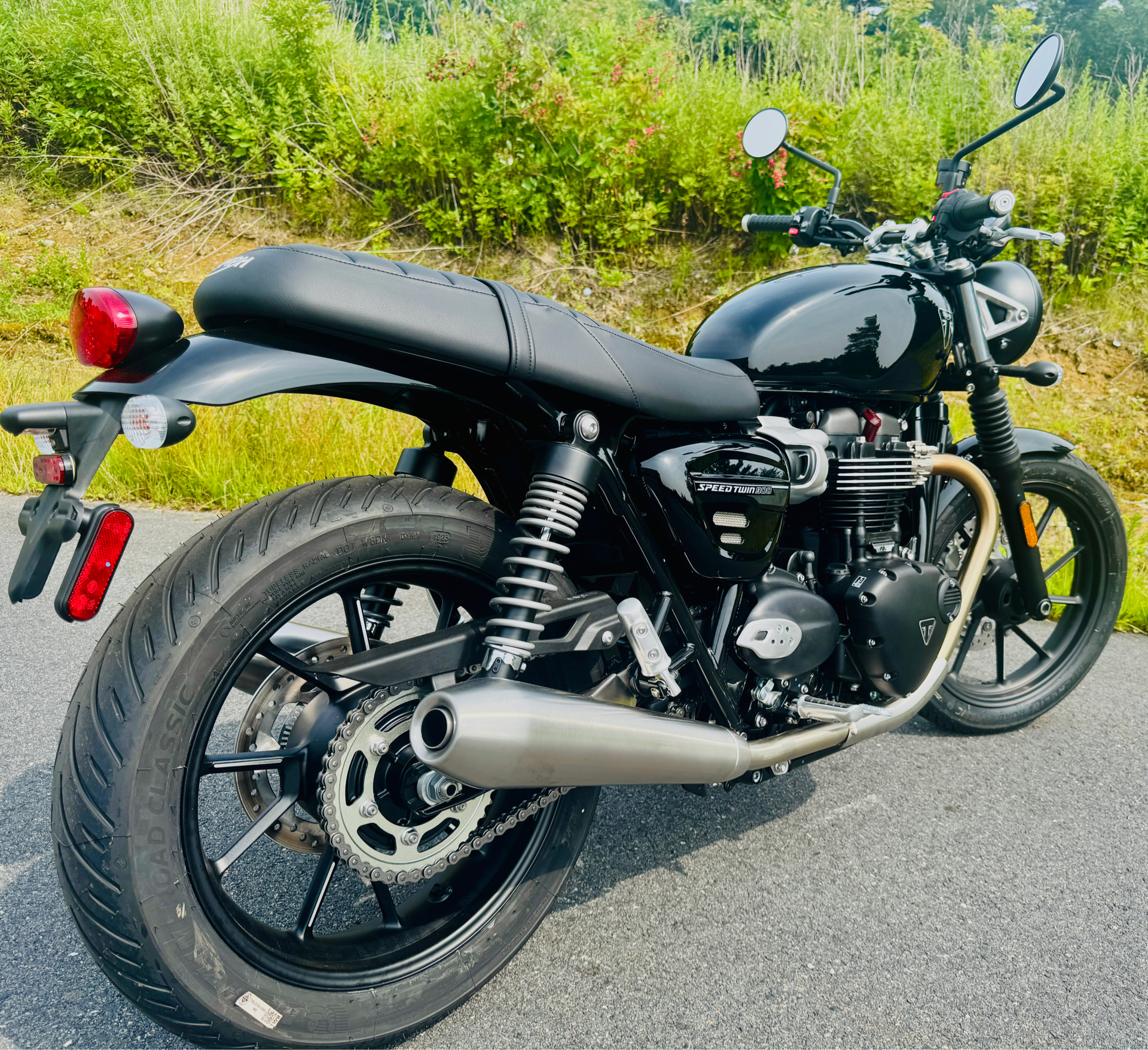 2024 Triumph Speed Twin 900 in Foxboro, Massachusetts - Photo 3