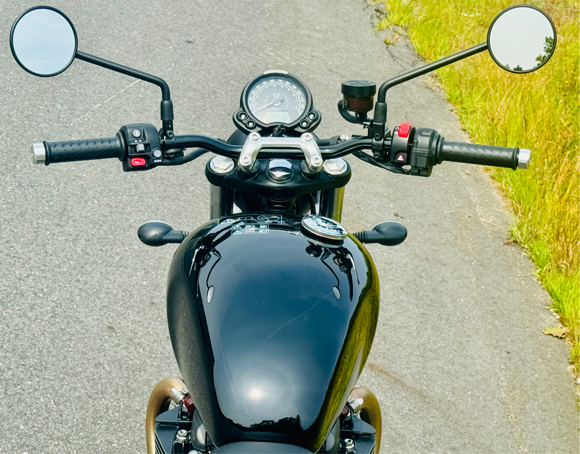 2024 Triumph Speed Twin 900 in Foxboro, Massachusetts - Photo 18