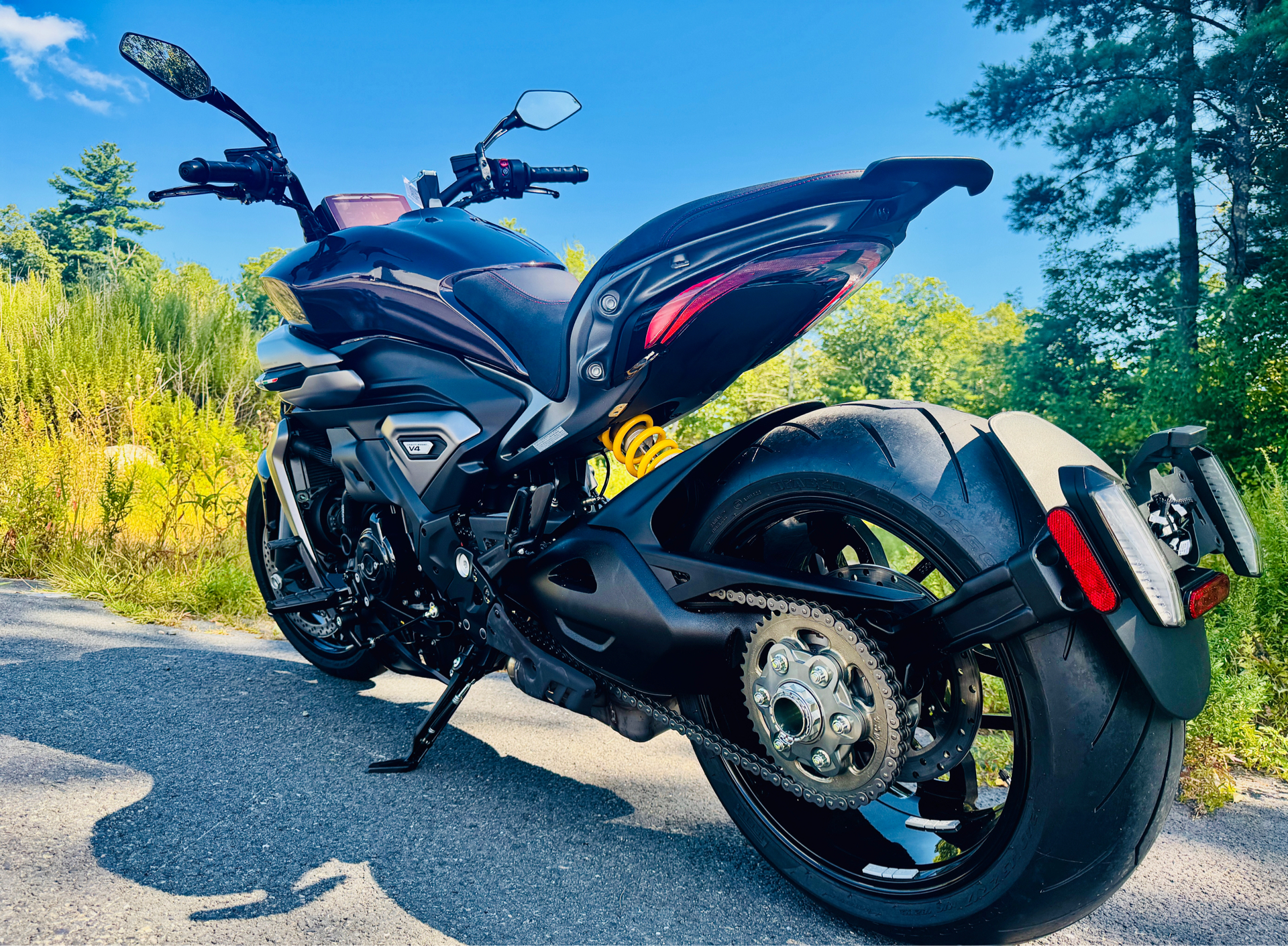 2025 Ducati XDiavel V4 in Foxboro, Massachusetts - Photo 25