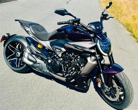 2025 Ducati XDiavel V4 in Foxboro, Massachusetts - Photo 22