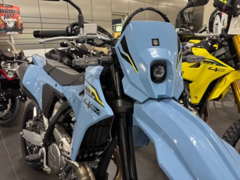 極希少●SUZUKI スズキ チャイメット CHIMETTES CM-25 完品 New 2025 Suzuki DR-Z4SM Motorcycles in Concord, NH