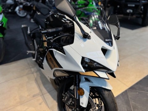 New 2026 Kawasaki Ninja® ZX™-6R Motorcycles in Concord, NH